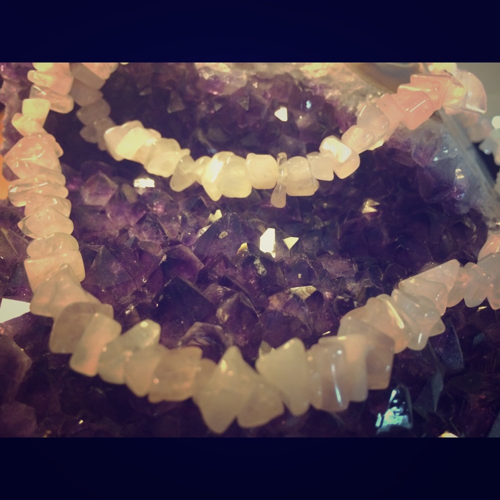 NWOT-Genuine Rose Quartz Bead Necklace
